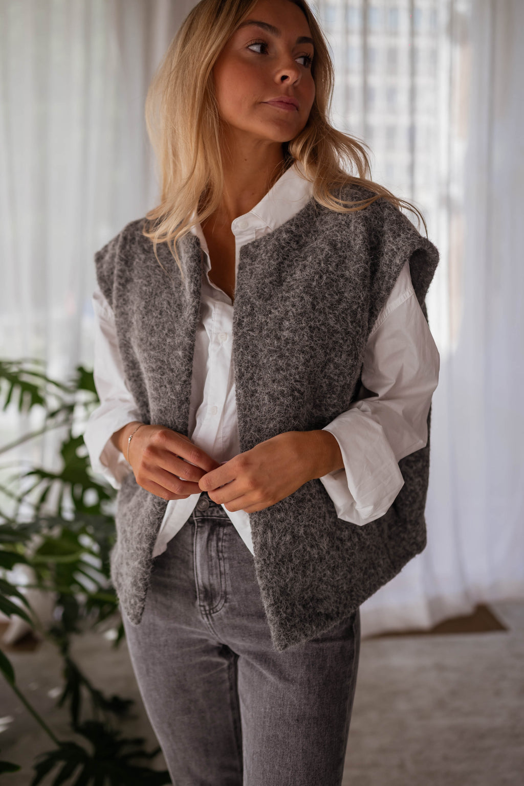 gilet-femme-gris-997icq.jpg