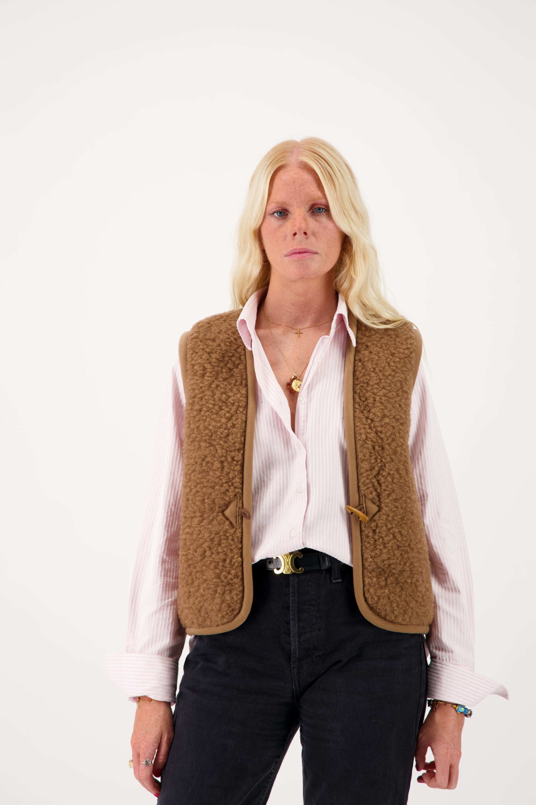 gilet-sans-manche-femme-laine-136ddj.jpg